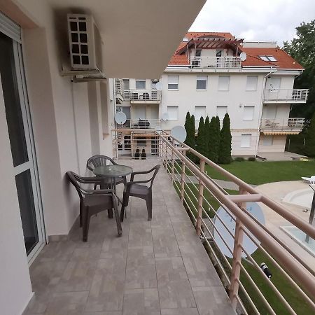 Carpe Diem Apartment Hajduszoboszlo Luaran gambar