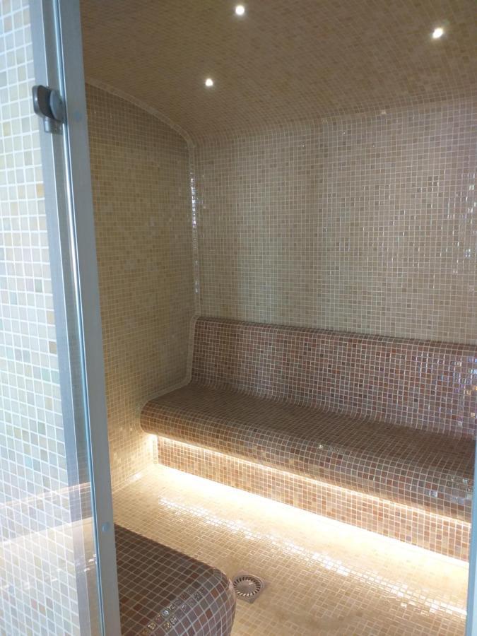 Carpe Diem Apartment Hajduszoboszlo Luaran gambar