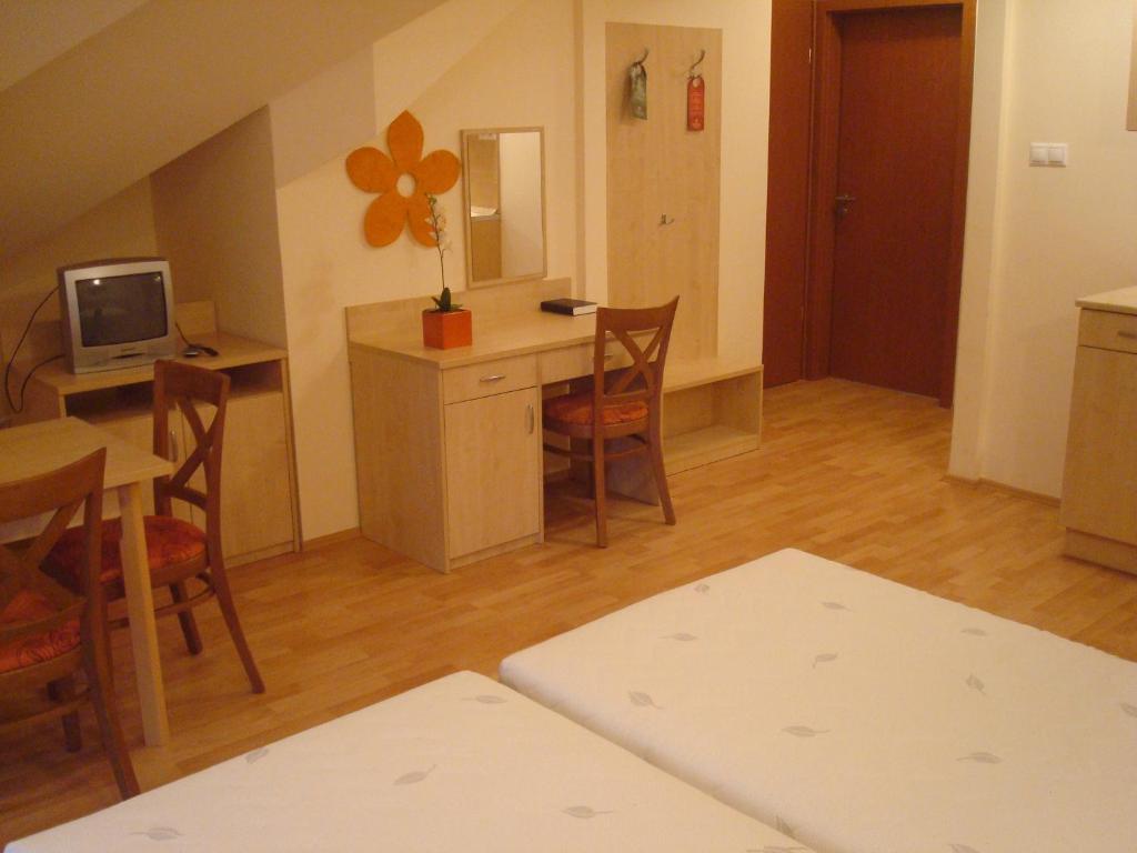 Carpe Diem Apartment Hajduszoboszlo Bilik gambar