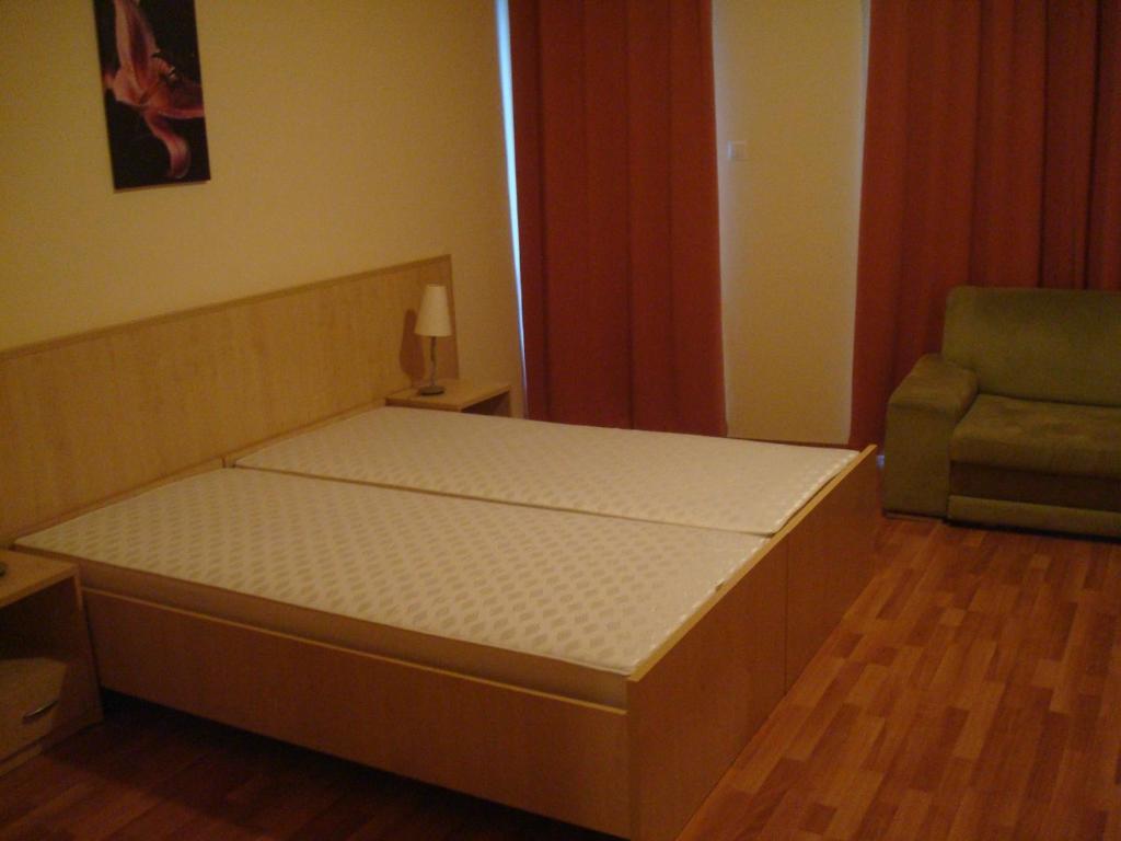 Carpe Diem Apartment Hajduszoboszlo Bilik gambar