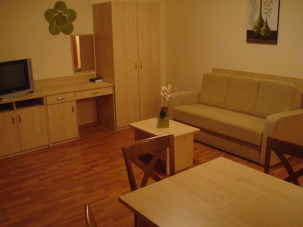 Carpe Diem Apartment Hajduszoboszlo Bilik gambar
