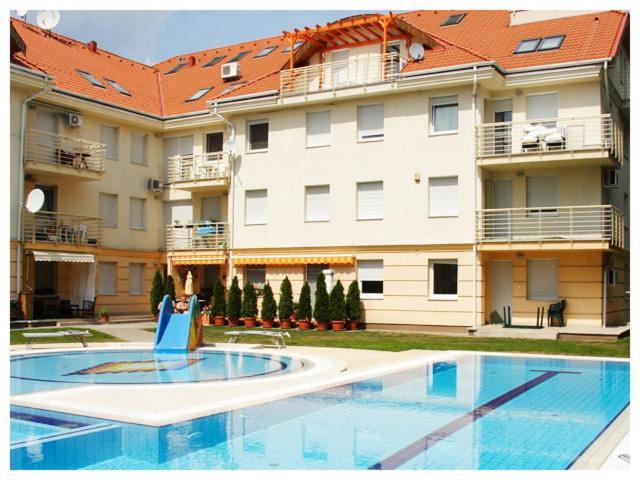 Carpe Diem Apartment Hajduszoboszlo Luaran gambar