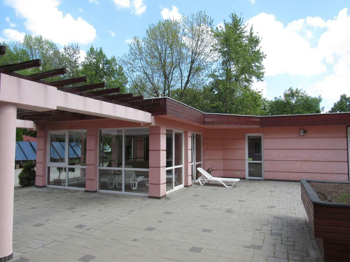Carpe Diem Apartment Hajduszoboszlo Luaran gambar